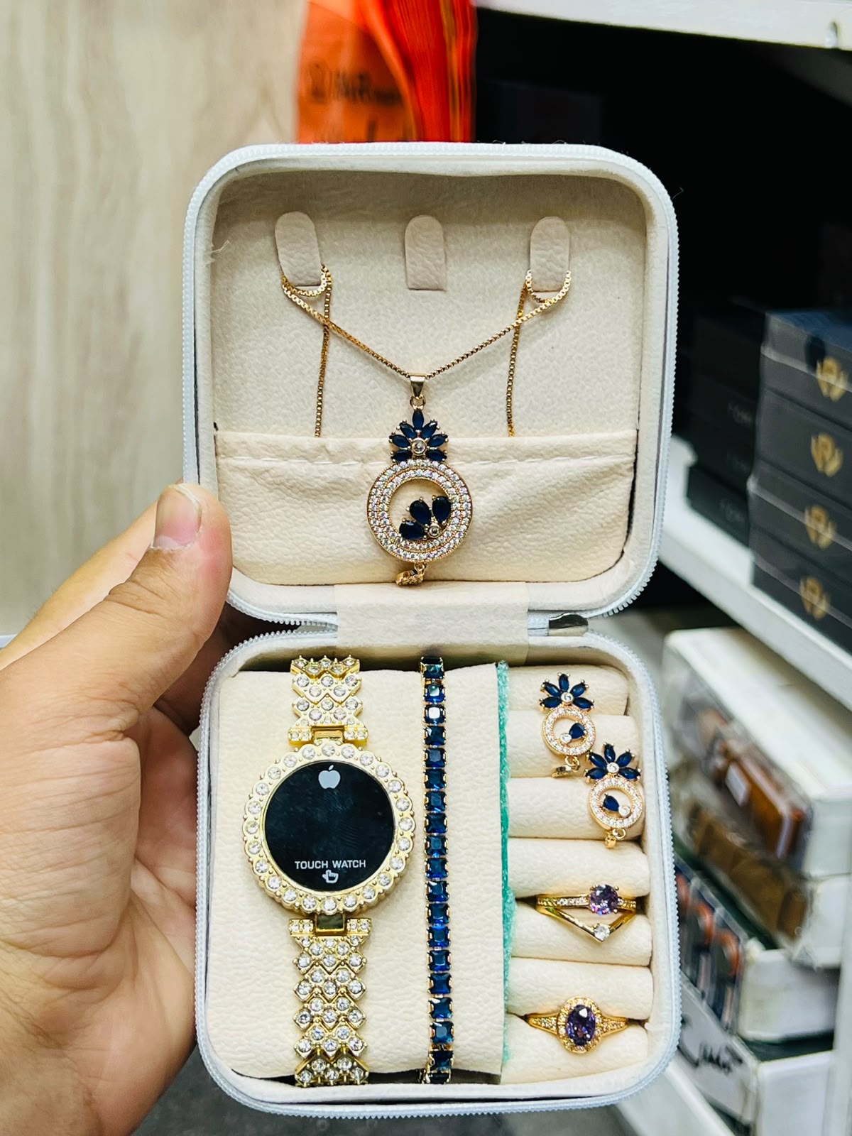 Women's Complete Touch Watch And Jewelry Set