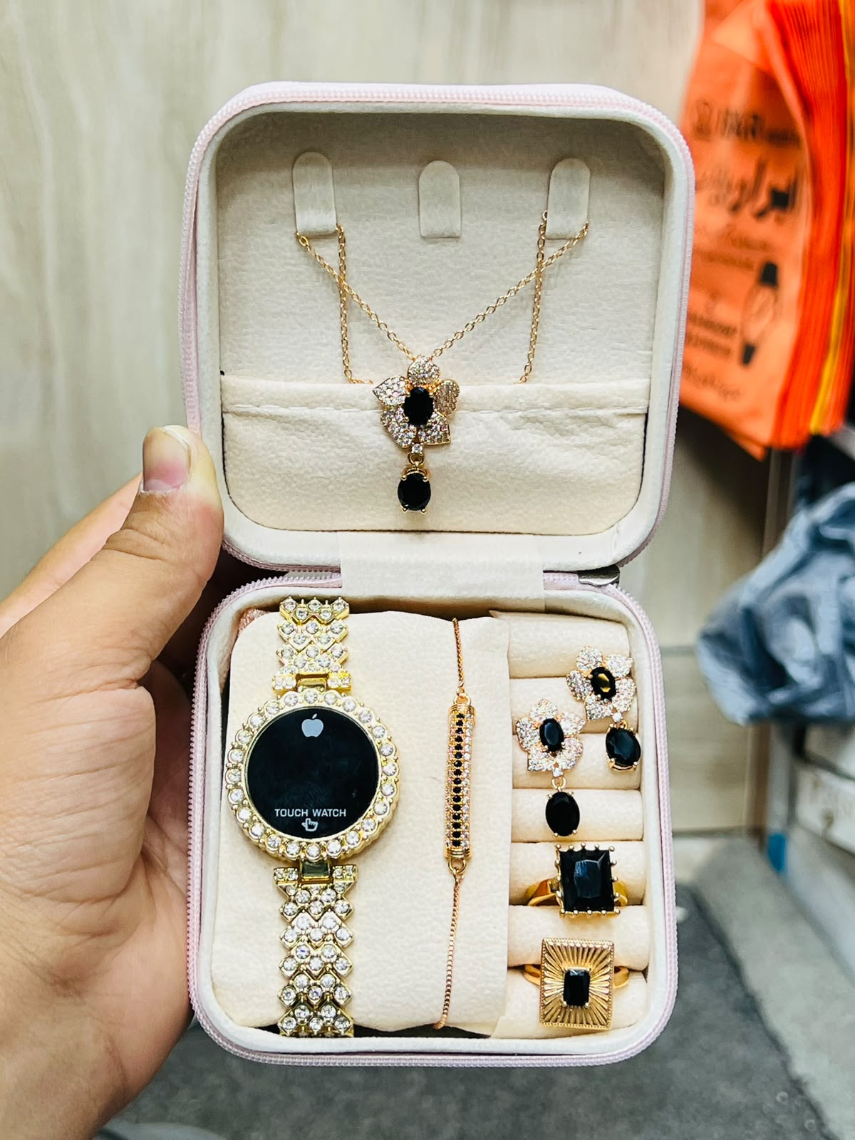 Women's Complete Touch Watch And Jewelry Set
